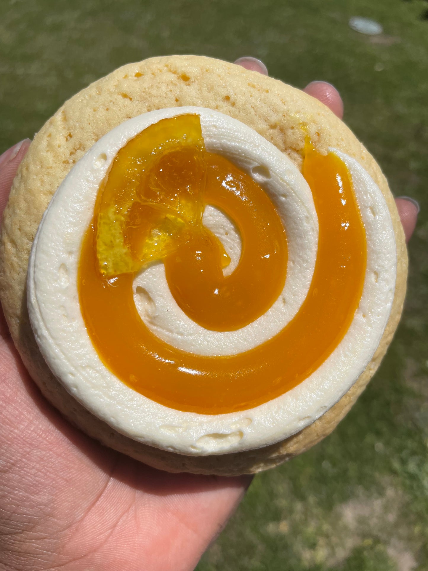 Lemon Velvet